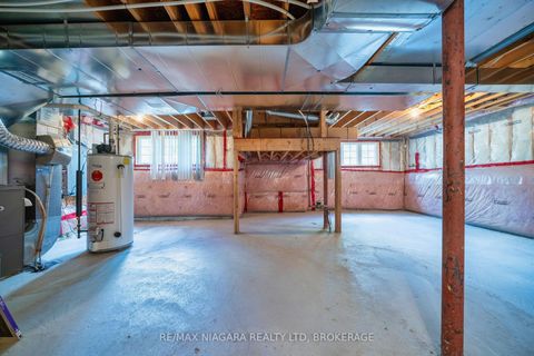 Photo 46 at 40 Dungannon Drive, Angus Glen, Markham