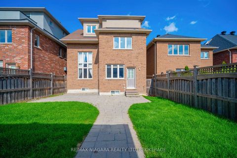 Photo 47 at 40 Dungannon Drive, Angus Glen, Markham