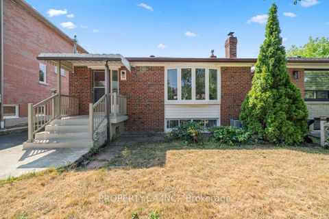 Photo 5 at 35 Farrell Avenue, Willowdale West, Toronto