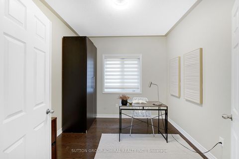 Photo 9 at 26 Summit Ridge Drive, Schomberg, King