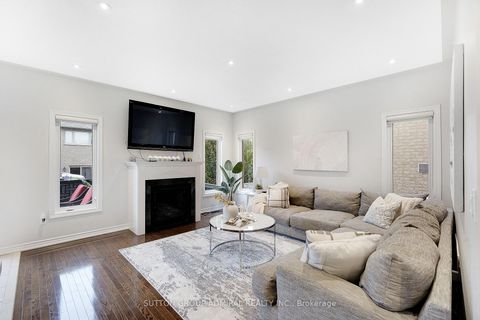 Photo 14 at 26 Summit Ridge Drive, Schomberg, King