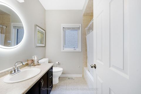 Photo 17 at 26 Summit Ridge Drive, Schomberg, King