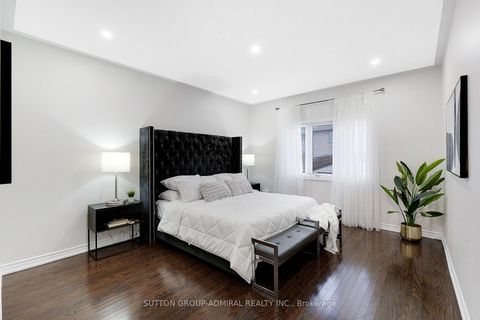 Photo 18 at 26 Summit Ridge Drive, Schomberg, King