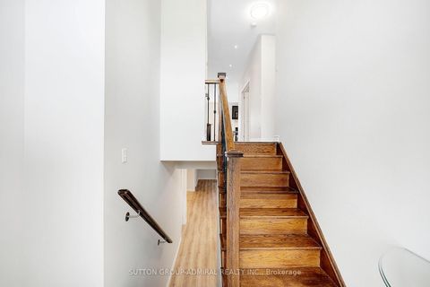 Photo 25 at 26 Summit Ridge Drive, Schomberg, King