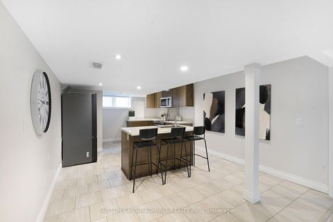 Photo 28 at 26 Summit Ridge Drive, Schomberg, King