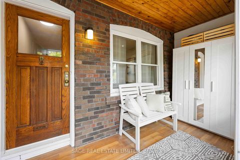 Photo 2 at 552 Victoria Park Avenue, Danforth, Toronto