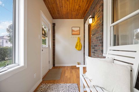 Photo 4 at 552 Victoria Park Avenue, Danforth, Toronto