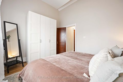 Photo 36 at 552 Victoria Park Avenue, Danforth, Toronto