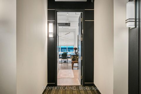 Photo 2 at 306 - 188 Eglinton Avenue E, Mount Pleasant West, Toronto