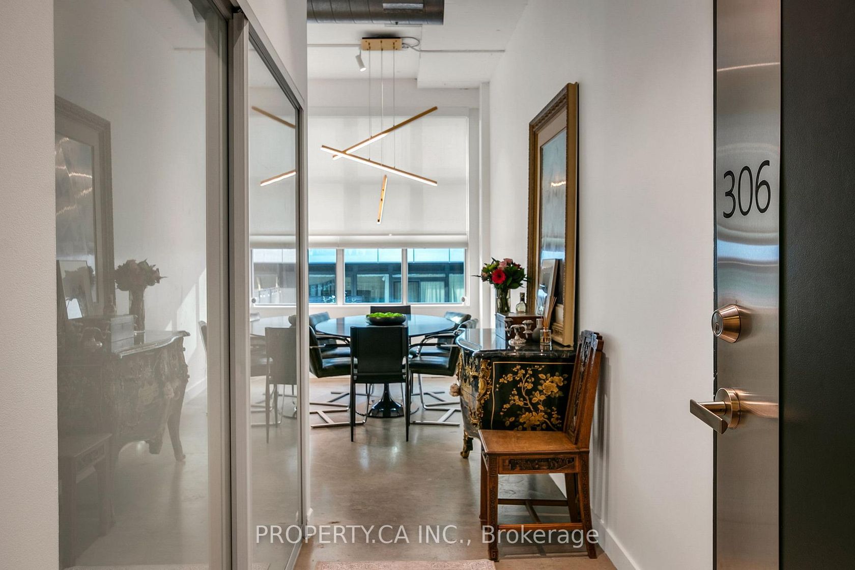 Photo 3 at 306 - 188 Eglinton Avenue E, Mount Pleasant West, Toronto Photo 3 at 306 - 188 Eglinton Avenue E, Mount Pleasant West, Toronto