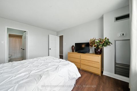 Photo 26 at 2002 - 215 Wynford Drive, Flemingdon Park, Toronto