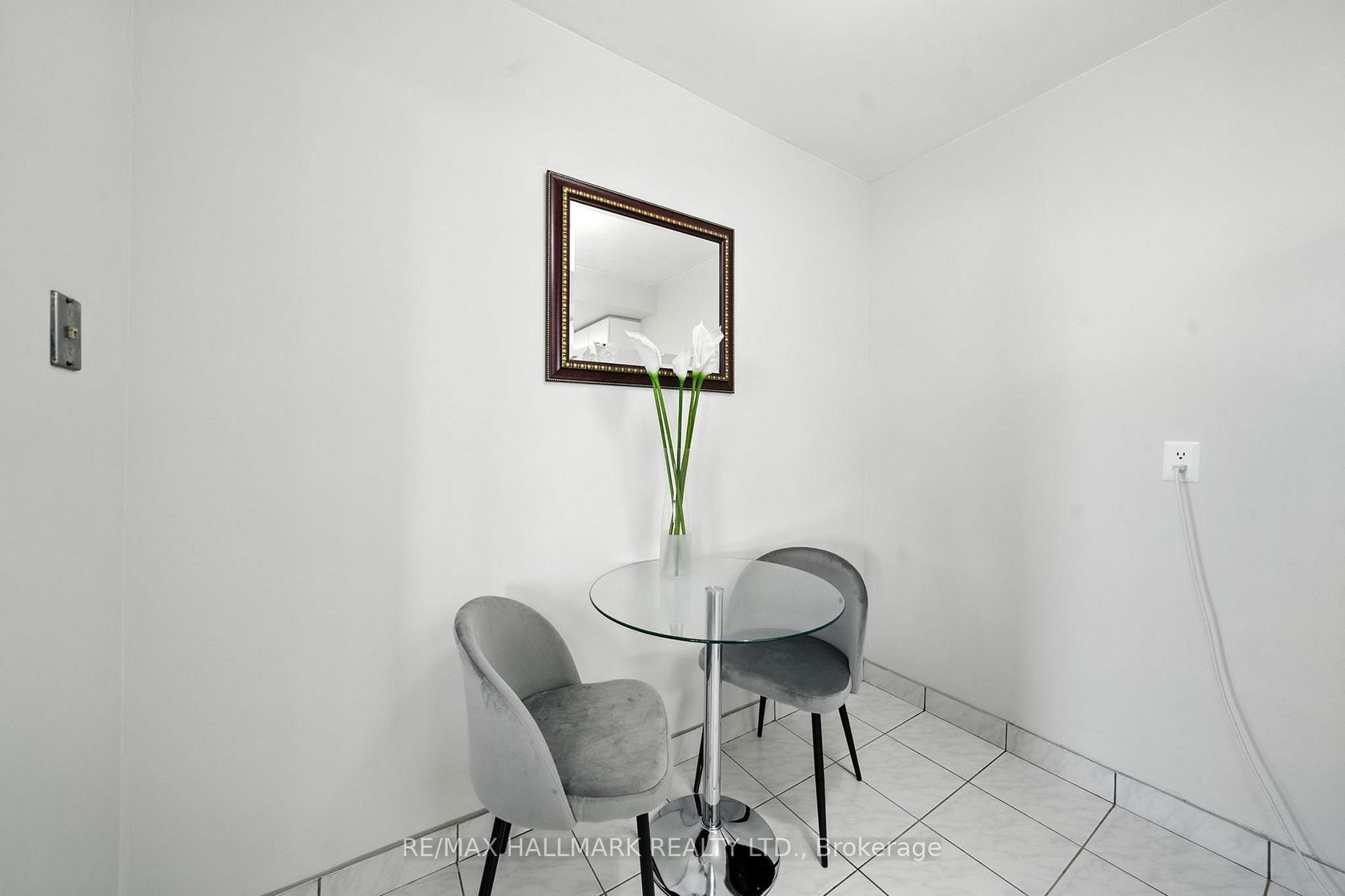 Photo 15 at 2002 - 215 Wynford Drive, Flemingdon Park, Toronto Photo 15 at 2002 - 215 Wynford Drive, Flemingdon Park, Toronto