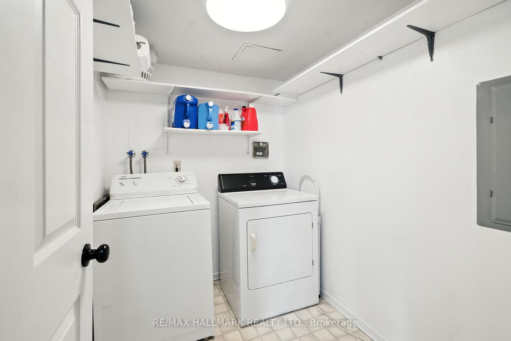 Photo 29 at 2002 - 215 Wynford Drive, Flemingdon Park, Toronto Photo 29 at 2002 - 215 Wynford Drive, Flemingdon Park, Toronto