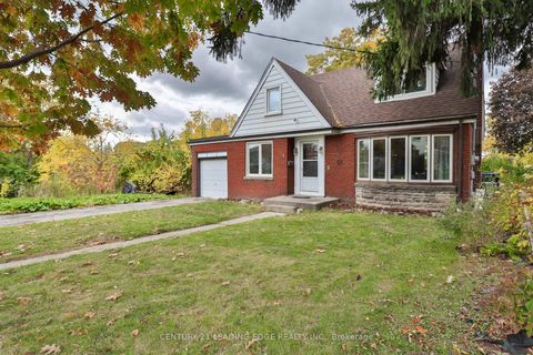 Photo 1 at 8 Landour Avenue, Eglinton West, Toronto Photo 1 at 8 Landour Avenue, Eglinton West, Toronto