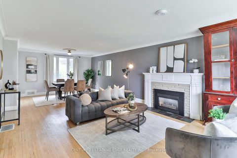 Photo 3 at 8 Landour Avenue, Eglinton West, Toronto Photo 3 at 8 Landour Avenue, Eglinton West, Toronto