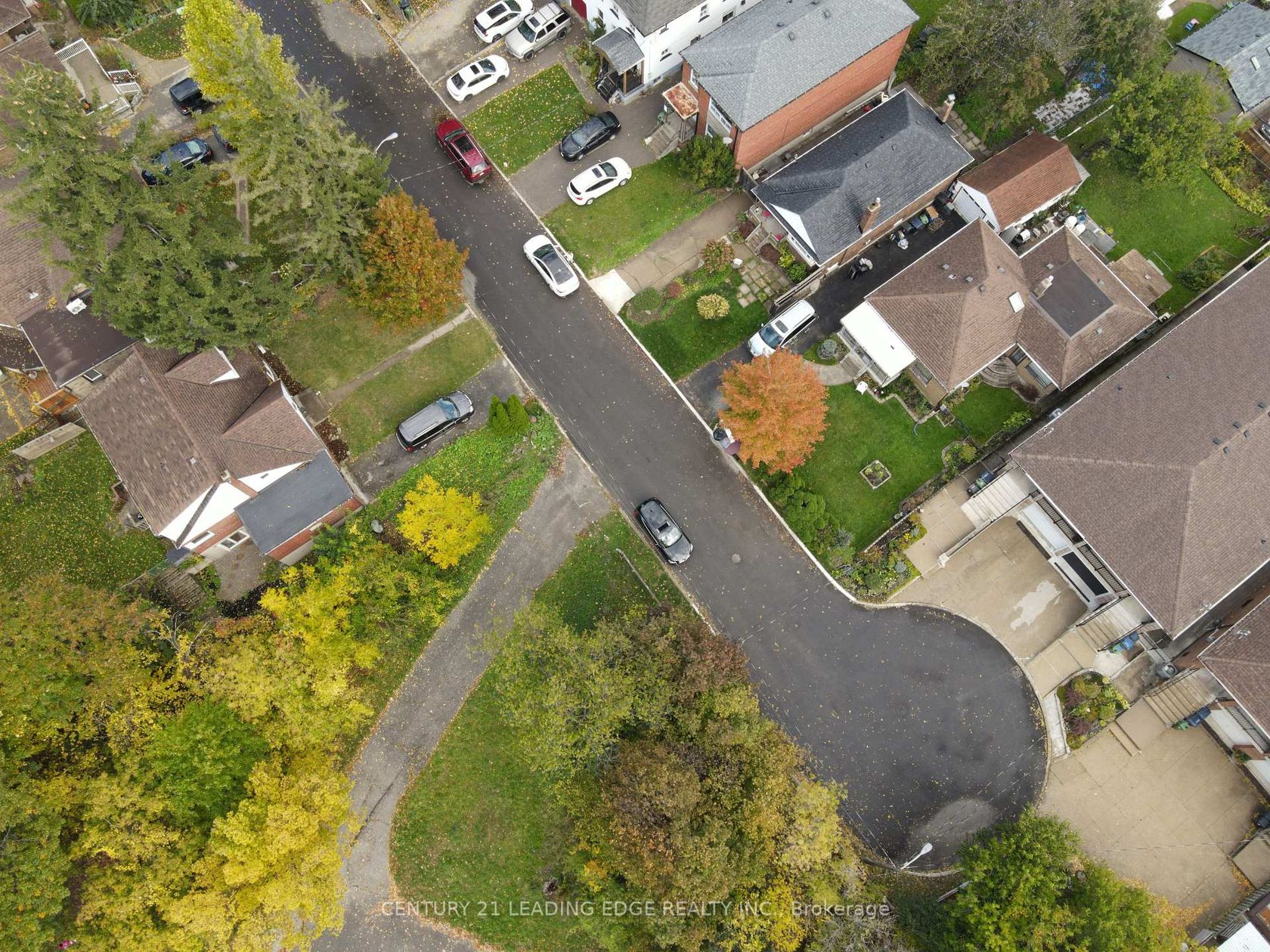 Photo 37 at 8 Landour Avenue, Eglinton West, Toronto Photo 37 at 8 Landour Avenue, Eglinton West, Toronto