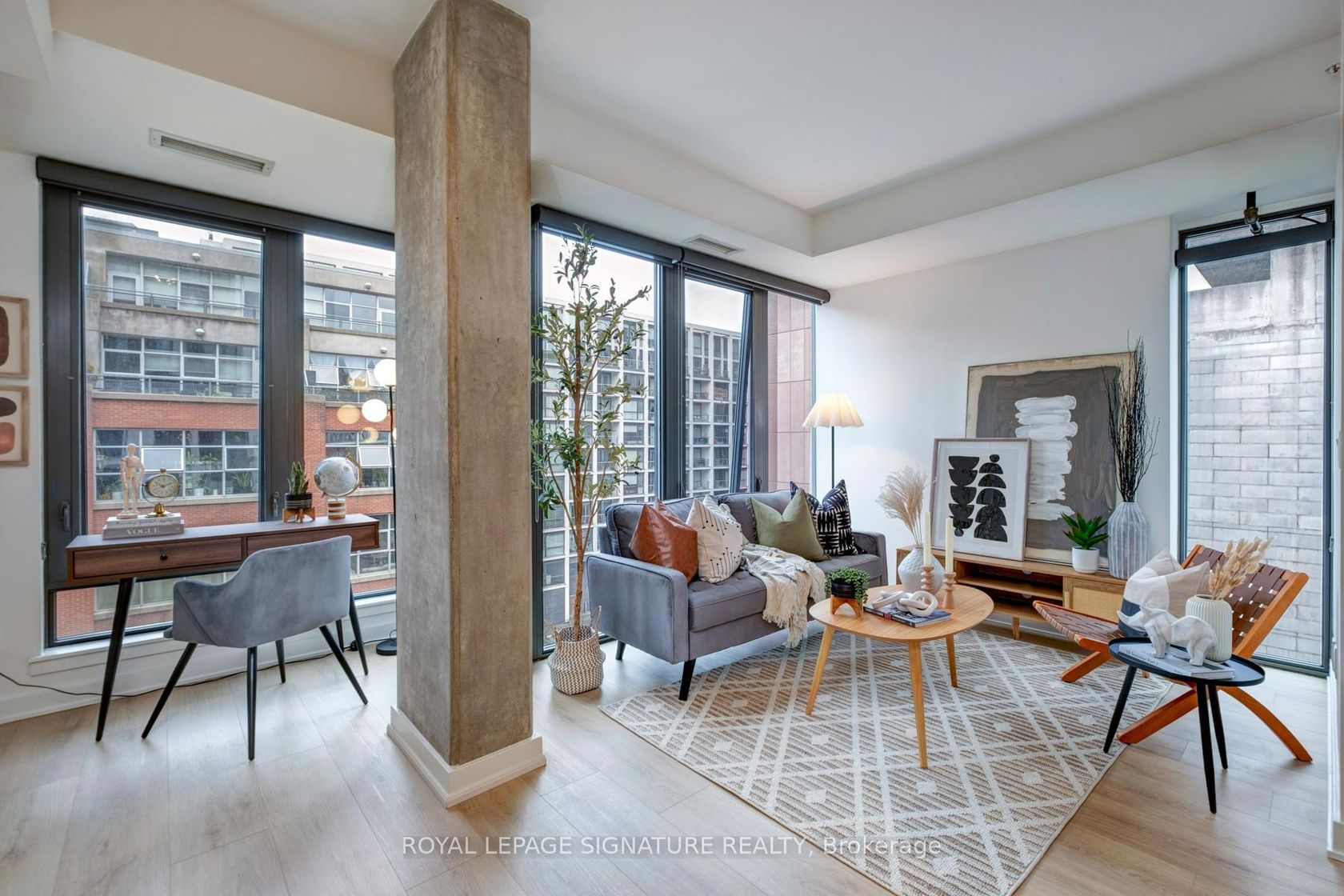 704 - 32 Camden Street, Waterfront Communities C1, Toronto 