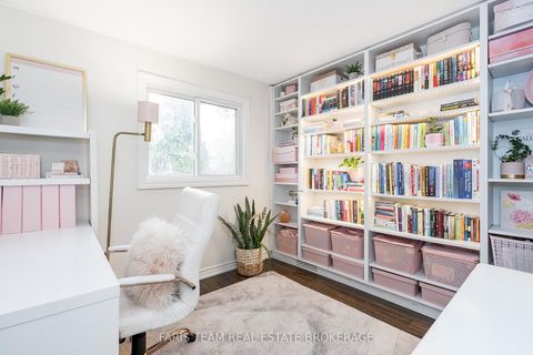 Photo 18 at 32 Burbank Place, Wellington, Barrie