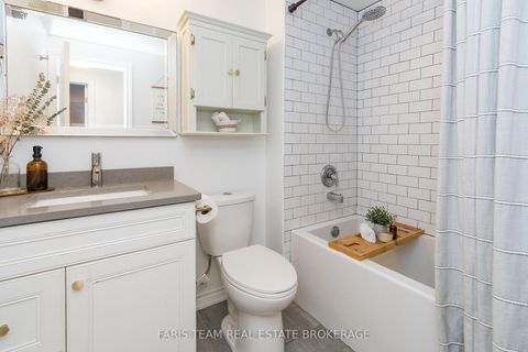 Photo 20 at 32 Burbank Place, Wellington, Barrie