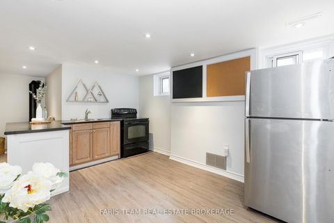 Photo 22 at 32 Burbank Place, Wellington, Barrie