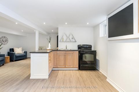 Photo 23 at 32 Burbank Place, Wellington, Barrie