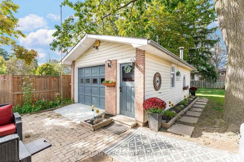 Photo 40 at 32 Burbank Place, Wellington, Barrie