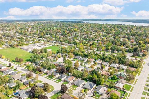 Photo 48 at 32 Burbank Place, Wellington, Barrie