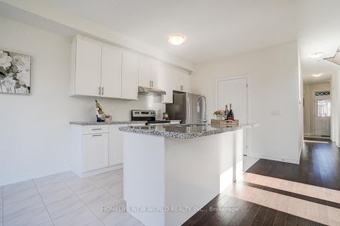 Photo 11 at 4 Freeman Williams Street, Angus Glen, Markham