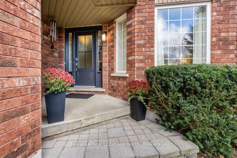 Photo 2 at 45 Holly Meadow Road, Holly, Barrie