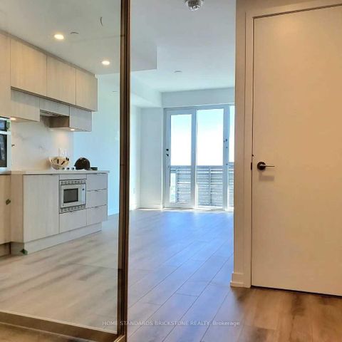 Photo 2 at 2502 - 39 Roehampton Avenue, Mount Pleasant West, Toronto