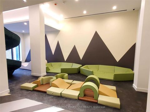 Photo 19 at 2502 - 39 Roehampton Avenue, Mount Pleasant West, Toronto