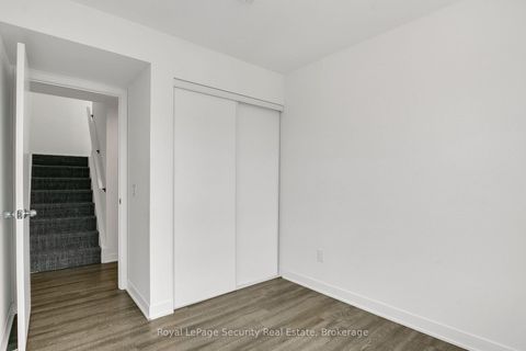 Photo 29 at TH 22 - 40 Ed Clark Gardens, Pellam Park, Toronto