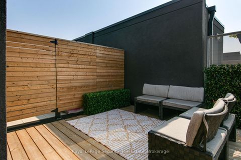 Photo 33 at TH 22 - 40 Ed Clark Gardens, Pellam Park, Toronto