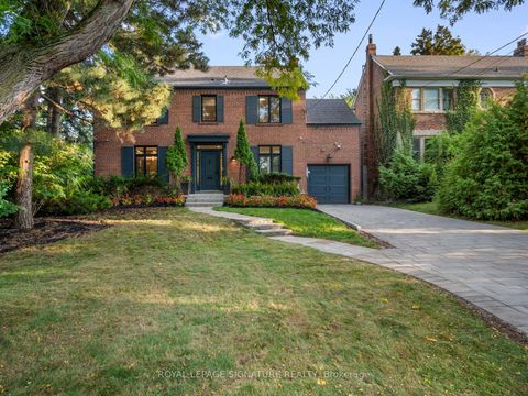 Photo 1 at 137 Cheltenham Avenue, York Mills, Toronto
