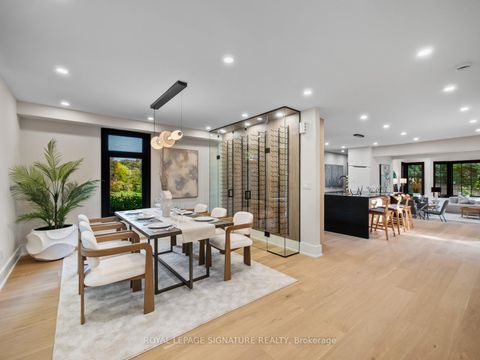 Photo 4 at 137 Cheltenham Avenue, York Mills, Toronto