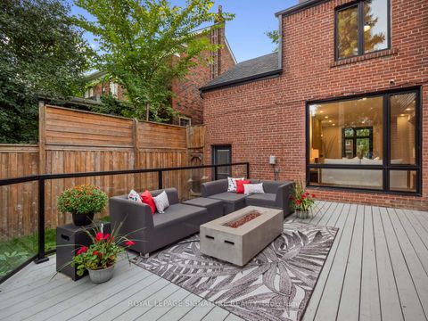 Photo 41 at 137 Cheltenham Avenue, York Mills, Toronto