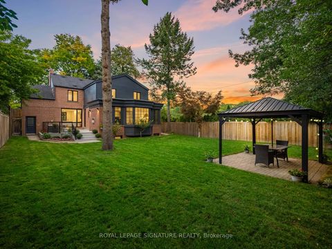 Photo 45 at 137 Cheltenham Avenue, York Mills, Toronto