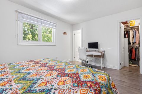 Photo 19 at 1118 Avondale Drive, WC Wedgewood Creek, Oakville