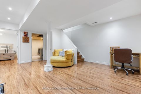 Photo 25 at 1118 Avondale Drive, WC Wedgewood Creek, Oakville