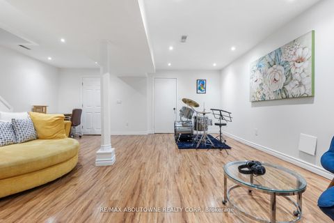 Photo 26 at 1118 Avondale Drive, WC Wedgewood Creek, Oakville