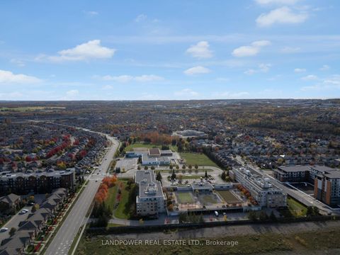 Photo 4 at PH719 - 681 Yonge Street, Painswick South, Barrie