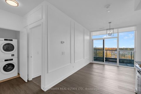 Photo 13 at PH719 - 681 Yonge Street, Painswick South, Barrie