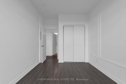 Photo 22 at PH719 - 681 Yonge Street, Painswick South, Barrie