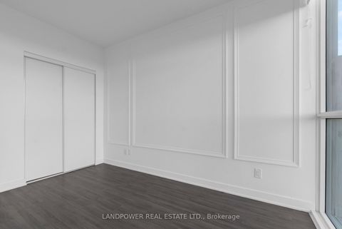 Photo 23 at PH719 - 681 Yonge Street, Painswick South, Barrie