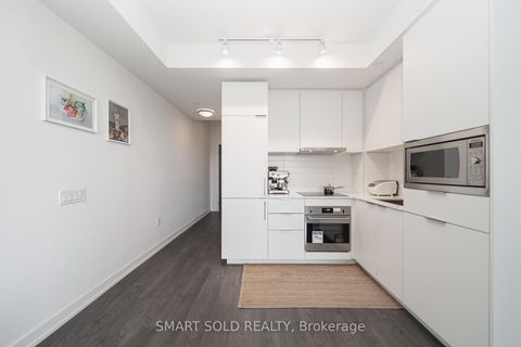 Photo 11 at N2005 - 7 Golden Lion Heights, Newtonbrook East, Toronto