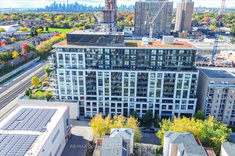 Photo 4 at 414 - 8 Trent Avenue, Danforth, Toronto