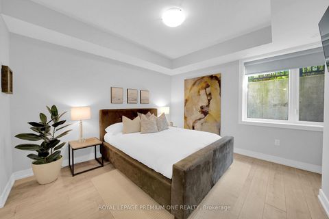 Photo 8 at 13 - 66 Long Branch Avenue, Long Branch, Toronto