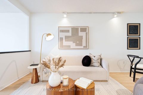 Photo 0 at 2002 - 1001 Bay Street, Bay Street Corridor, Toronto