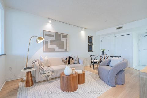 Photo 1 at 2002 - 1001 Bay Street, Bay Street Corridor, Toronto