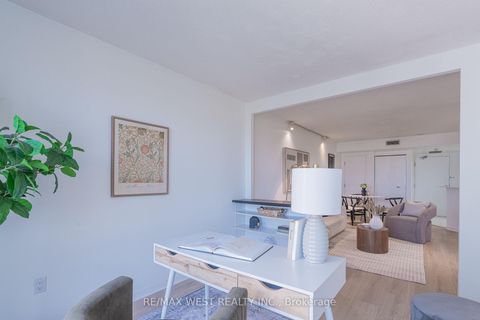 Photo 6 at 2002 - 1001 Bay Street, Bay Street Corridor, Toronto